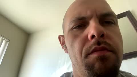 lovecurve_ online show from March 4, 10:05 pm