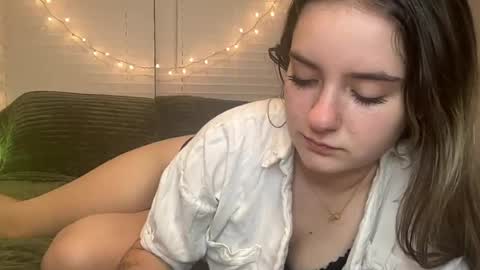 Olivia Rose online show from June 13, 3:28 am