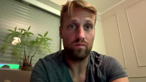 lovefuesse online show from September 12, 8:55 pm