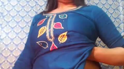 Divya online show from February 13, 3:26 pm