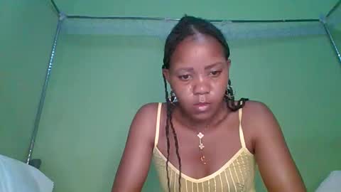 lovegal335 online show from March 8, 5:39 pm