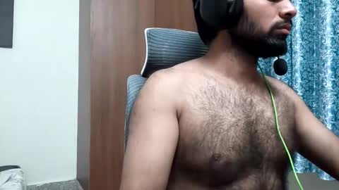 Snapshot of lovehairyindian chatting on October 25, 12:33 am Indian hairy online show from October 25, 12:33 am