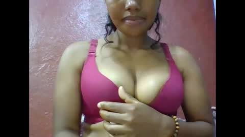 loveinlife750427 online show from February 22, 2:09 pm