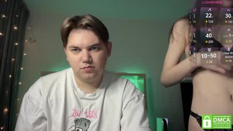 Mileena and Oliver online show from January 26, 6:49 am