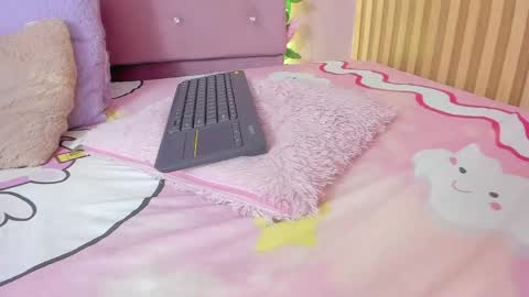 Kissy online show from June 6, 6:47 pm