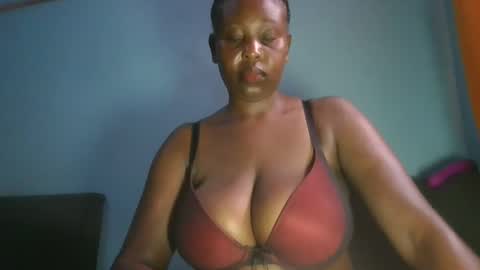 lovely_ebonysweet online show from June 11, 6:44 am