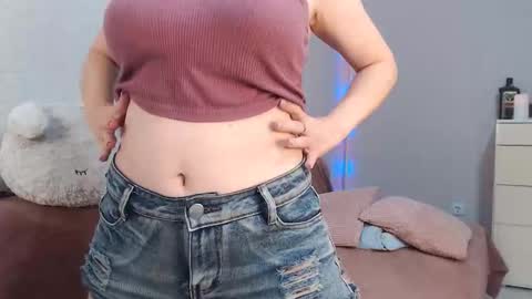 Lovely Hayley online show from November 16, 11:07 pm