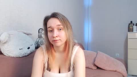 Lovely Hayley online show from February 22, 10:23 pm