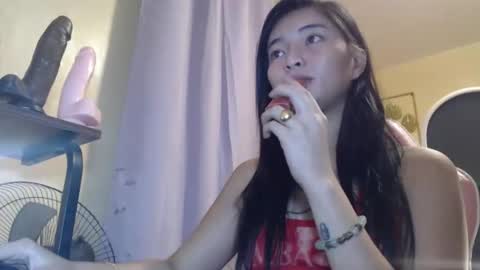 Lovely Laura online show from September 18, 9:02 am