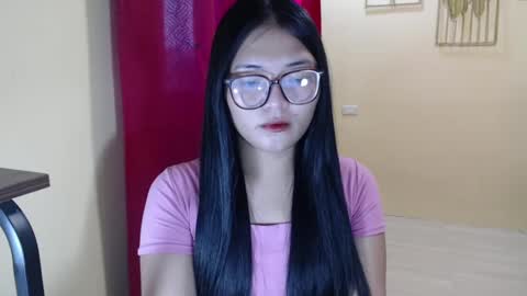 Lovely Laura online show from February 21, 8:18 am