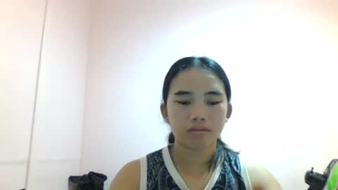 lovely_marie572336 online show from June 22, 2:57 pm