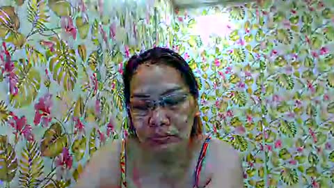Snapshot of lovelyasiancutie chatting on October 27, 9:37 pm lovelyasiancutie online show from October 27, 9:37 pm