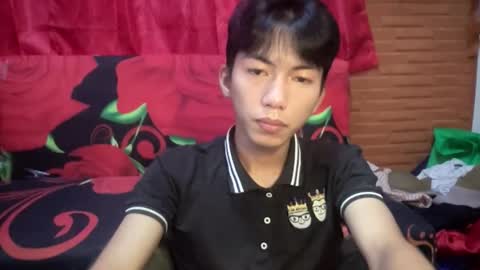 lovelyboy_jm online show from May 19, 1:56 am