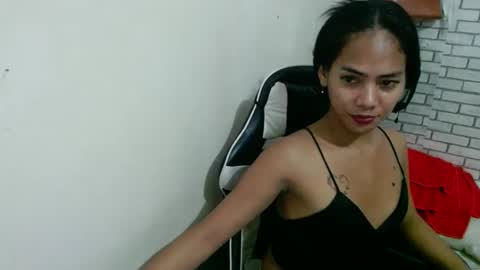 Carnilla online show from February 15, 1:43 pm