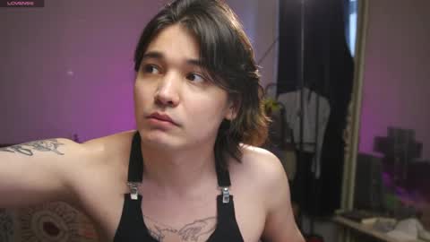 lovelydany3 online show from May 4, 1:28 pm