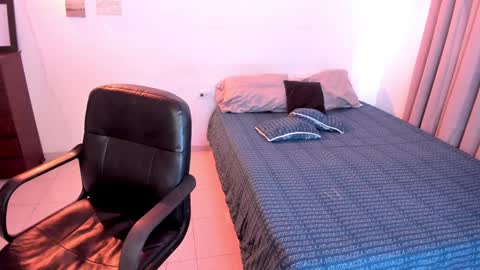 Snapshot of lovelydollyxx_ chatting on February 3, 8:35 pm lovely   online show from February 3, 8:35 pm