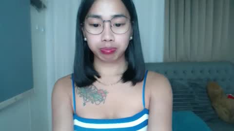 lovelymae18 online show from March 15, 10:57 pm