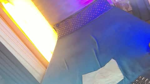 lovelymiss_shyna11 online show from March 11, 11:13 am