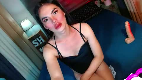lovelymiss_shyna11 online show from November 24, 11:20 am