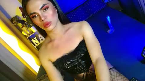 lovelymiss_shyna11 online show from June 1, 6:53 pm