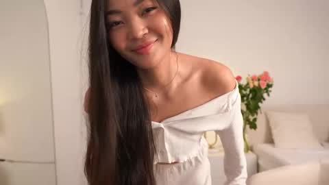 kim online show from December 1, 2:48 pm