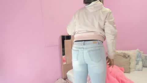 L O V E  online show from September 24, 11:50 am