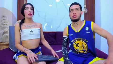 sofia and bryan online show from April 20, 2:03 am