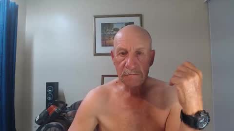 Snapshot of lovesblackazz chatting on October 16, 6:02 am Lovesblackazz online show from October 16, 6:02 am