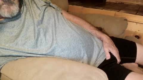 just here to have fun and cum online show from July 16, 10:29 am