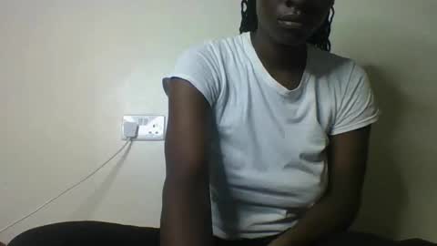 loveslut_ online show from February 15, 5:00 pm