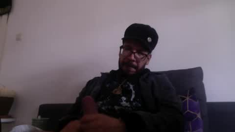 lovesounddistortion25 online show from October 16, 12:38 pm