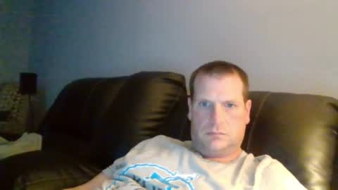 lovetocum37 online show from March 30, 12:22 am