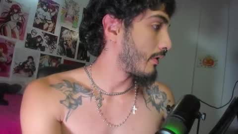 lovexjuxn77 online show from December 5, 6:27 pm