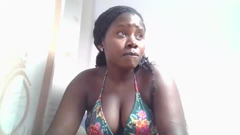 lovie_paula online show from December 5, 2:11 am