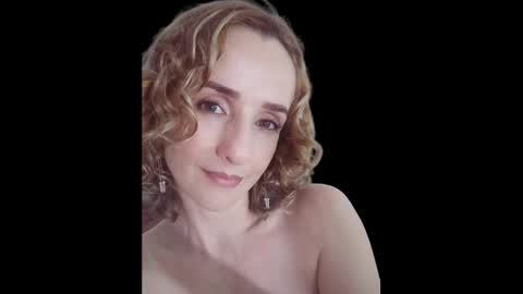 Snapshot of loving__lily chatting on March 8, 8:14 pm loving  online show from March 8, 8:14 pm