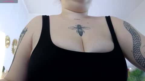 Call me Aphrodite online show from February 25, 7:56 am