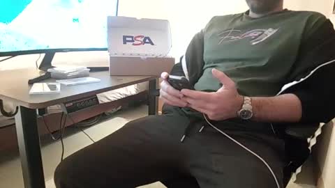 LoveDadBod online show from January 10, 1:11 am
