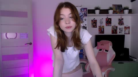 Loly online show from December 27, 3:31 am