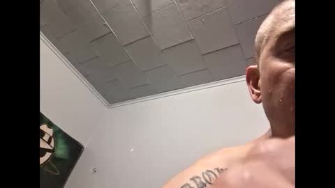 lowerahornyhighhard13 online show from April 19, 9:21 am