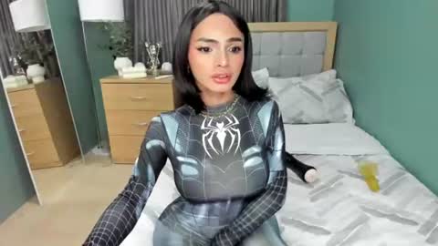 Candice online show from June 19, 2:06 am