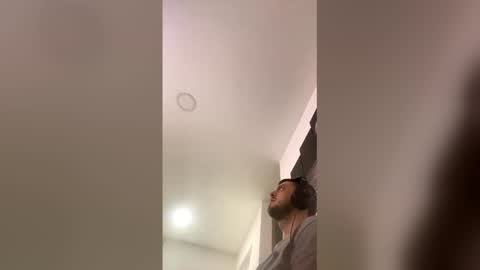 lu581764 online show from March 23, 12:15 am