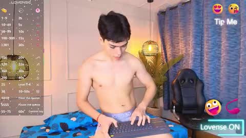 lUAN online show from March 19, 12:10 pm