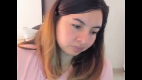 luara__01__lecat_1 online show from April 5, 9:12 pm