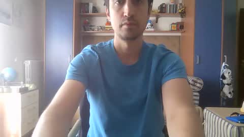 Snapshot of luca_f4 chatting on October 13, 1:57 pm Luca online show from October 13, 1:57 pm