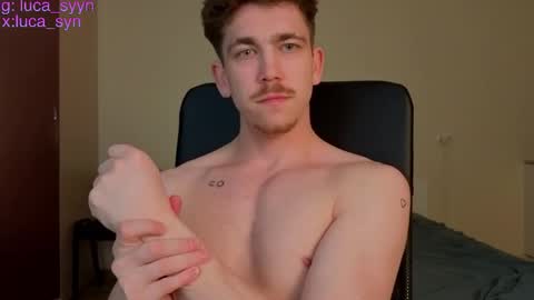 Luca S online show from April 19, 6:43 pm