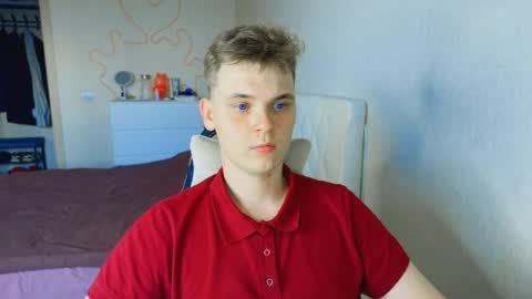 Lucas Gill online show from May 5, 3:40 pm