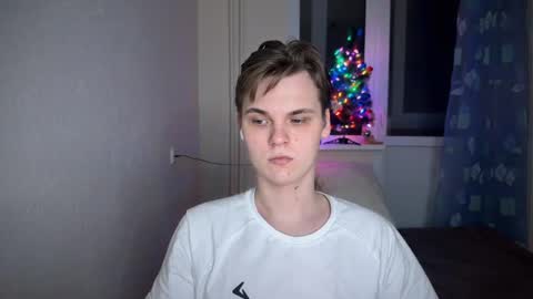 Lucas Gill online show from December 20, 6:02 pm