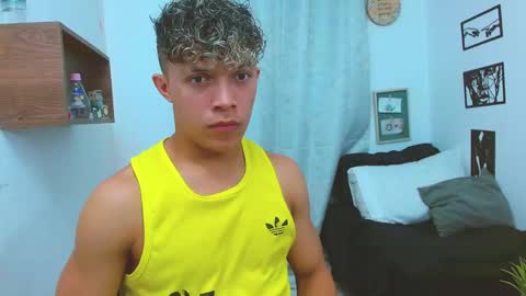 Lucas Luxx online show from November 6, 11:41 pm