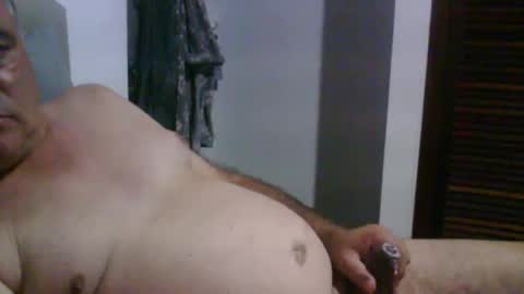 lucas online show from April 5, 9:56 pm