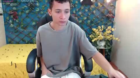 LucassSmith11 online show from June 18, 8:58 pm